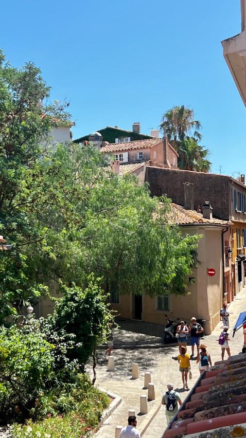 Saint-Tropez Centre - Grand Studio Avec Terrasse Luaran gambar